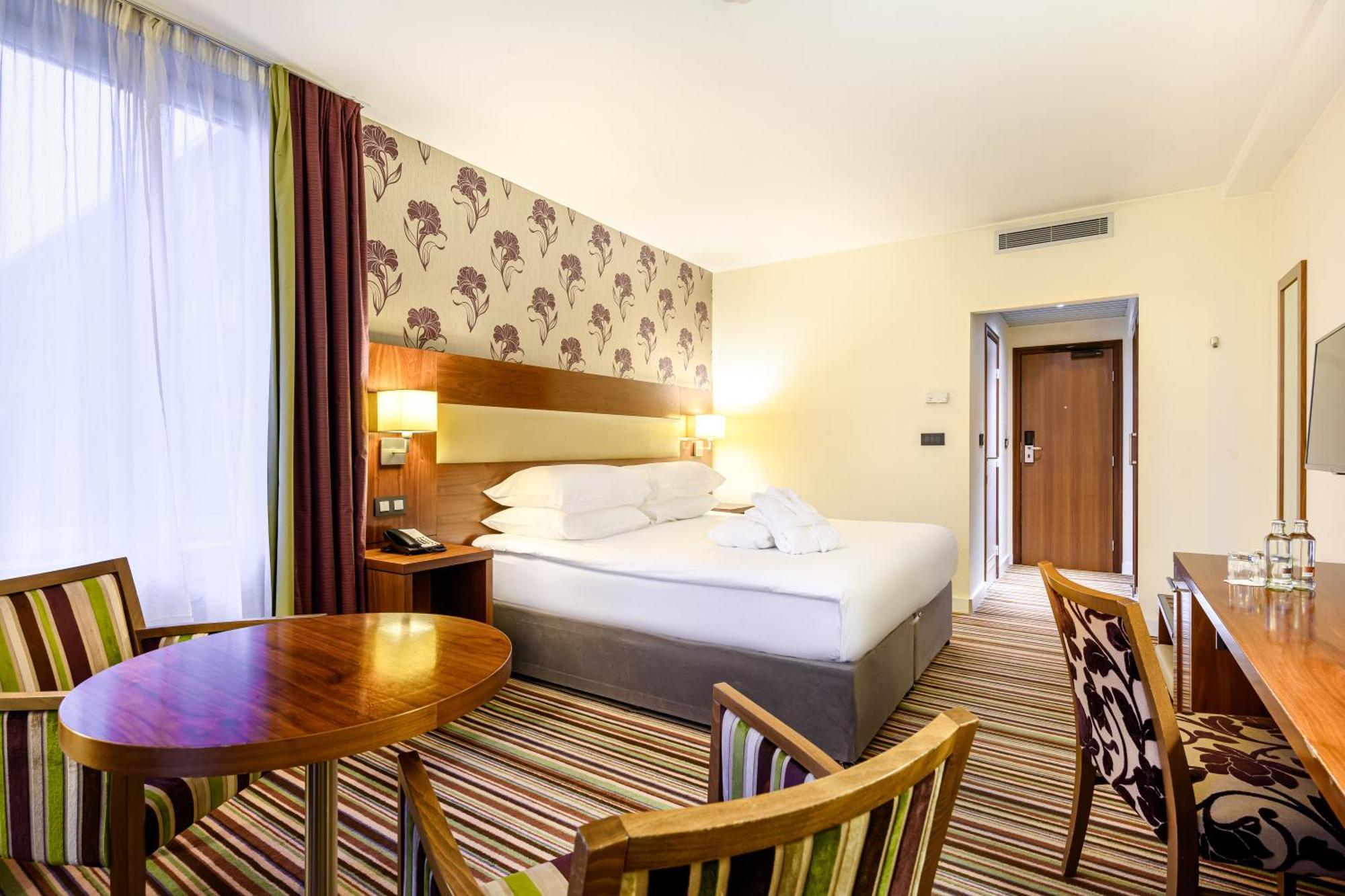 Mercure Liege City Centre Ngoại thất bức ảnh